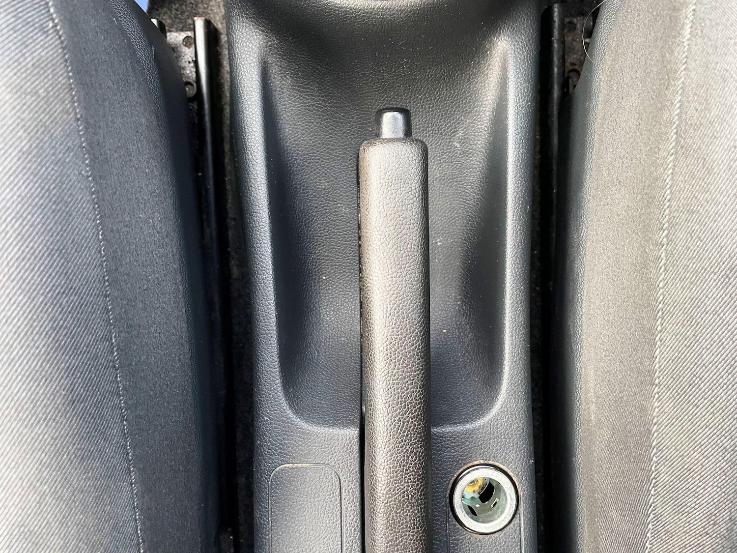 Used Skoda Fabia 2011 for sale - 77291234: Photo 40