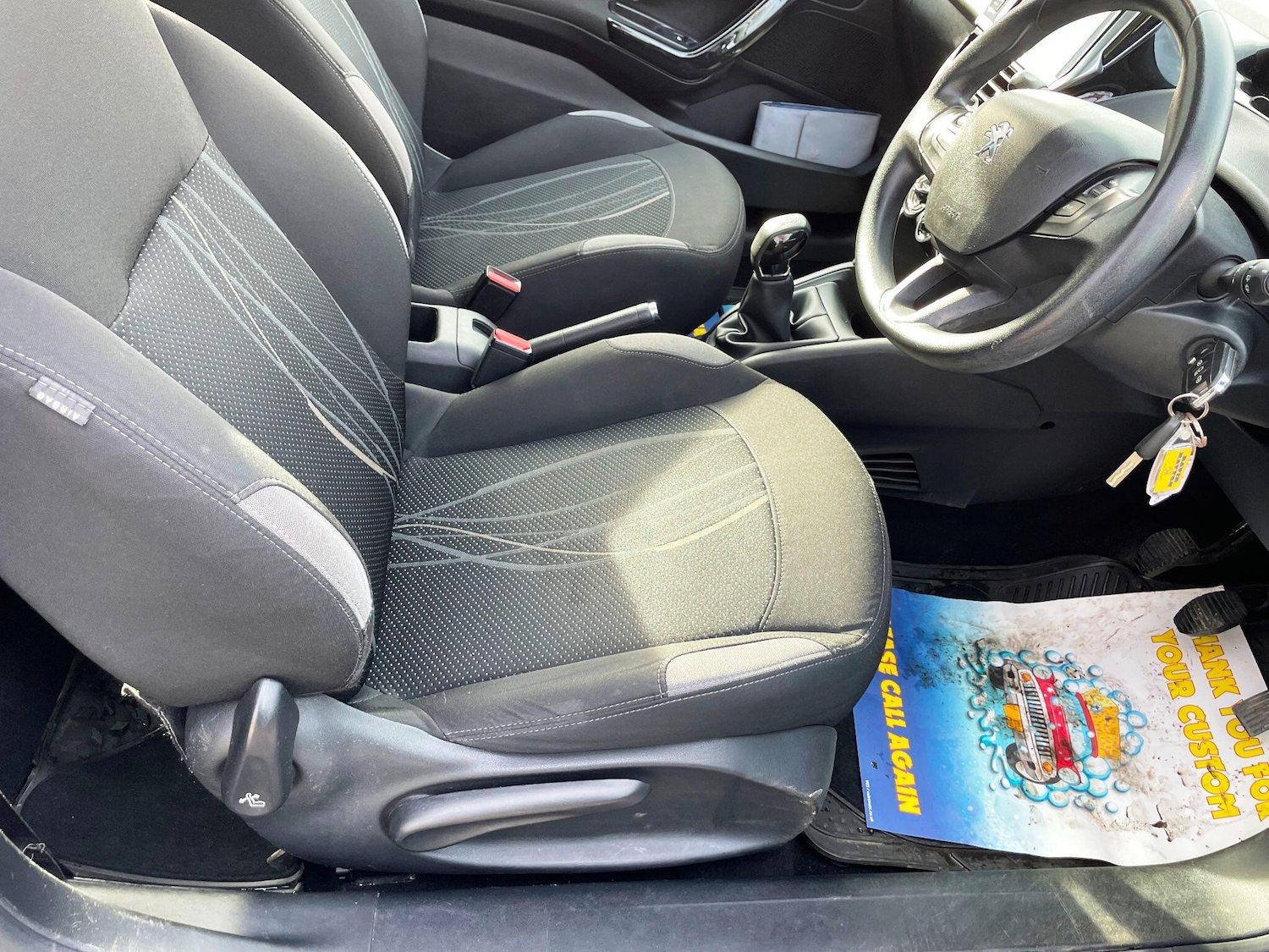 Used Peugeot 208 2013 for sale - 77624987: Photo 22