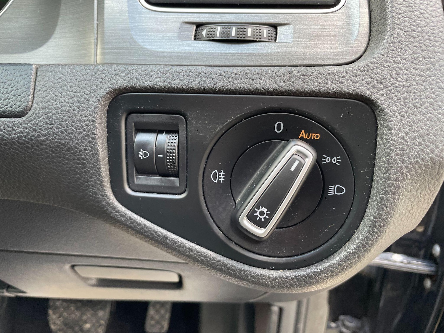 Used Volkswagen Golf for sale - 77853816: Photo 21