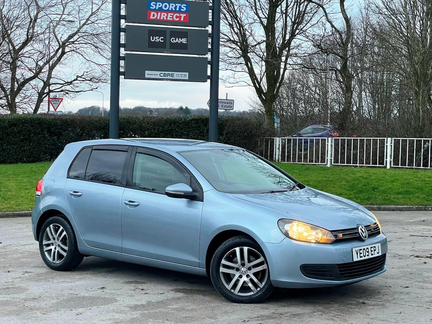 Used Volkswagen Golf 2009 for sale - 77559827: Photo 3