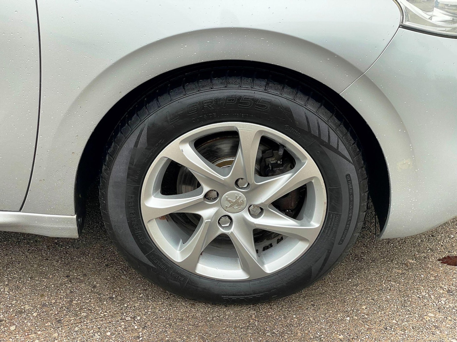 Used Peugeot 208 2012 for sale - 77174856: Photo 20