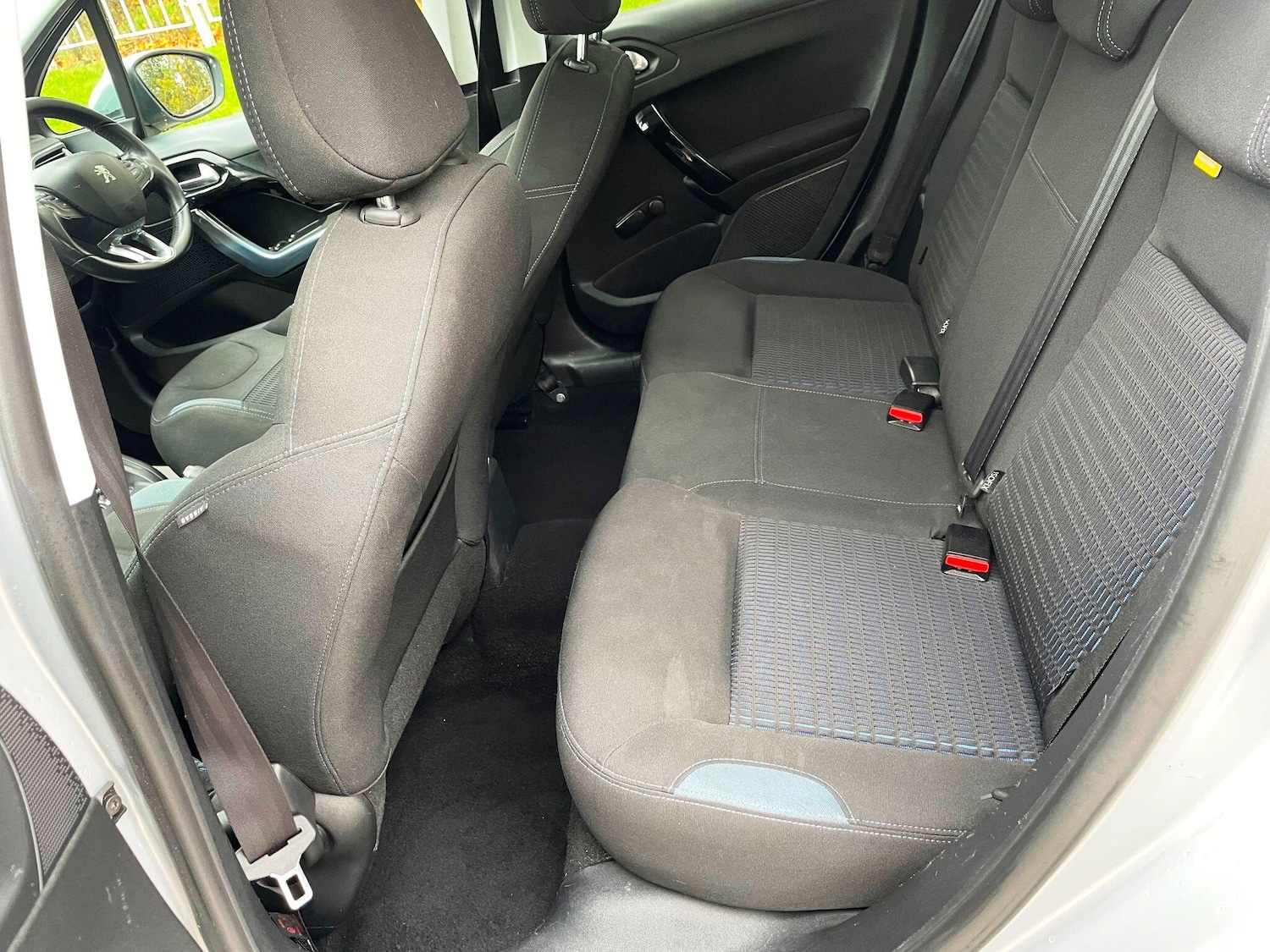 Used Peugeot 208 2012 for sale - 77174856: Photo 33