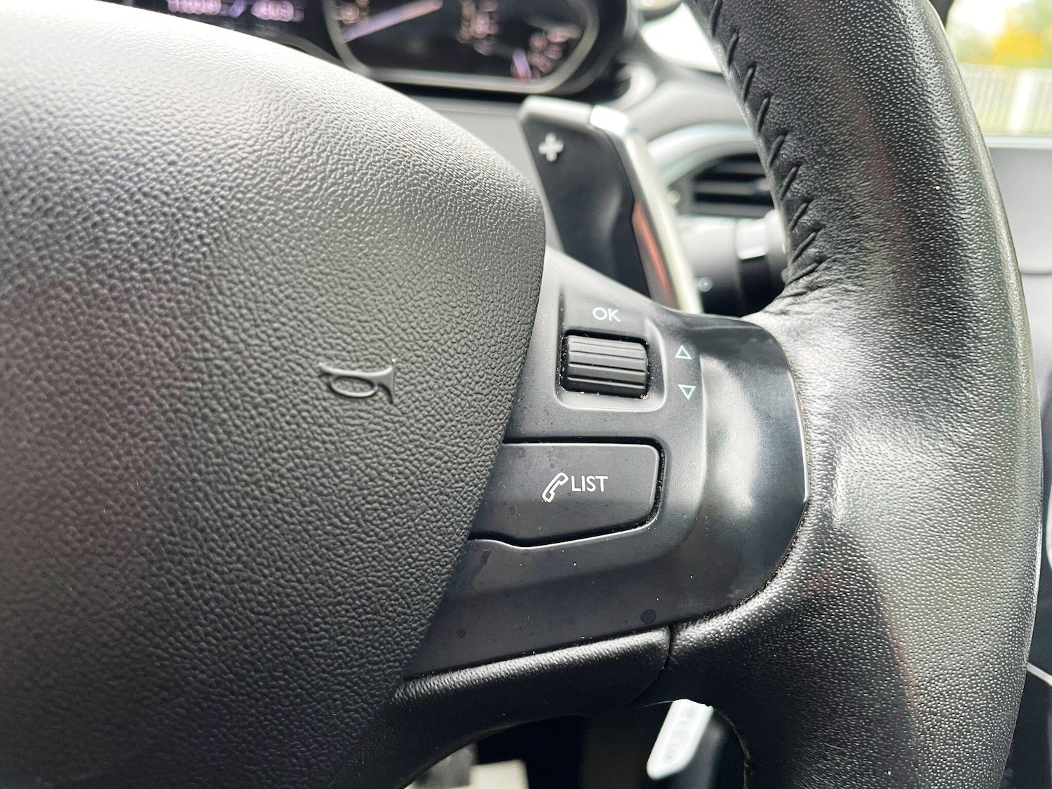 Used Peugeot 208 2012 for sale - 77174856: Photo 37