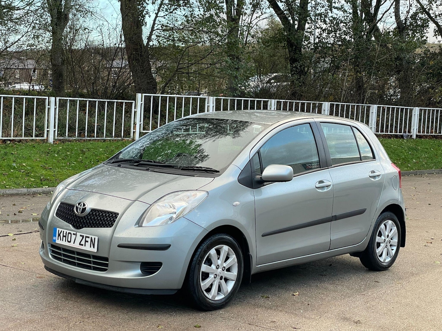 Used Toyota Yaris 2007 for sale - 77524788: Photo 3