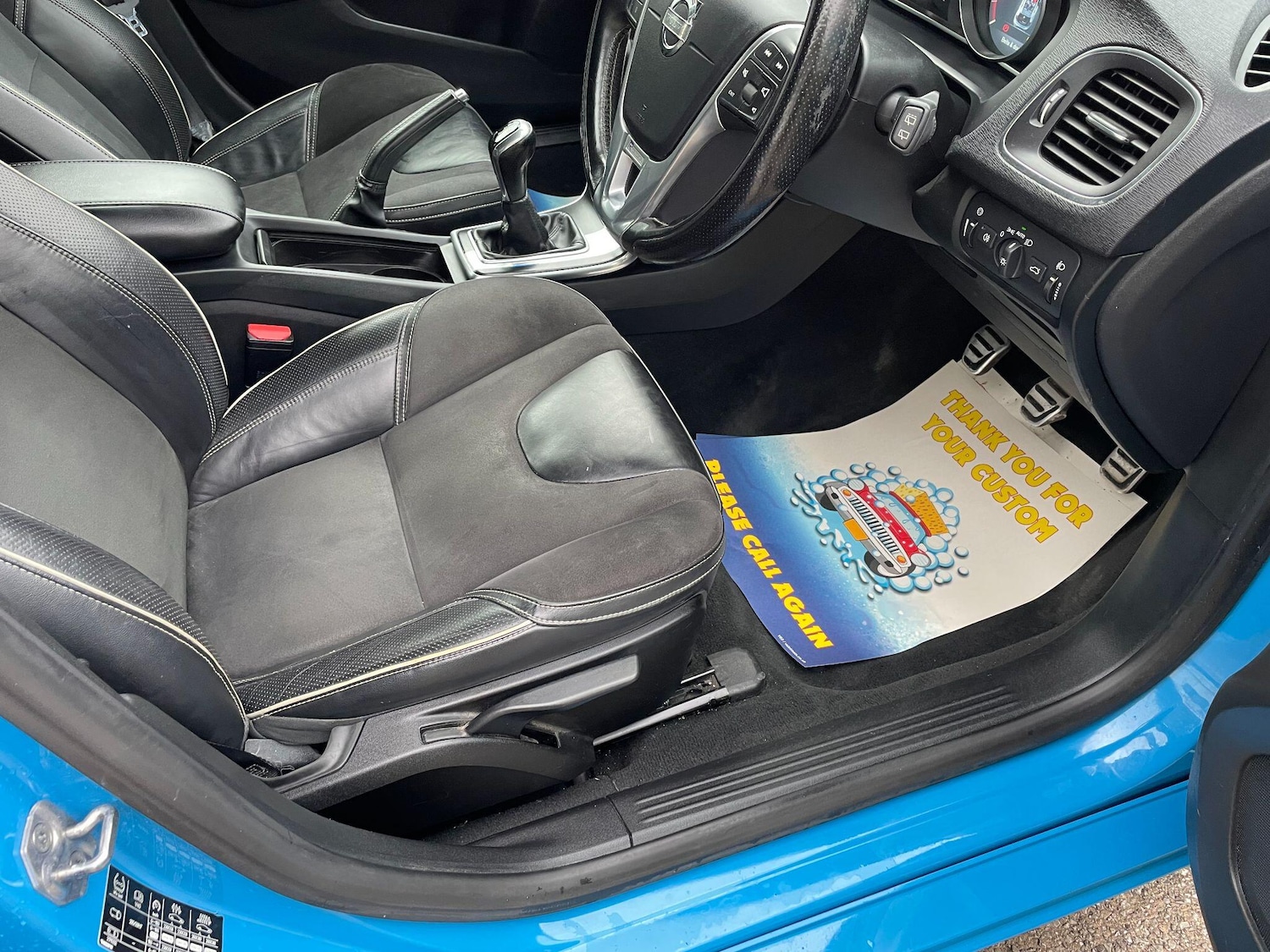 Used Volvo V40 2014 for sale - 77174835: Photo 24