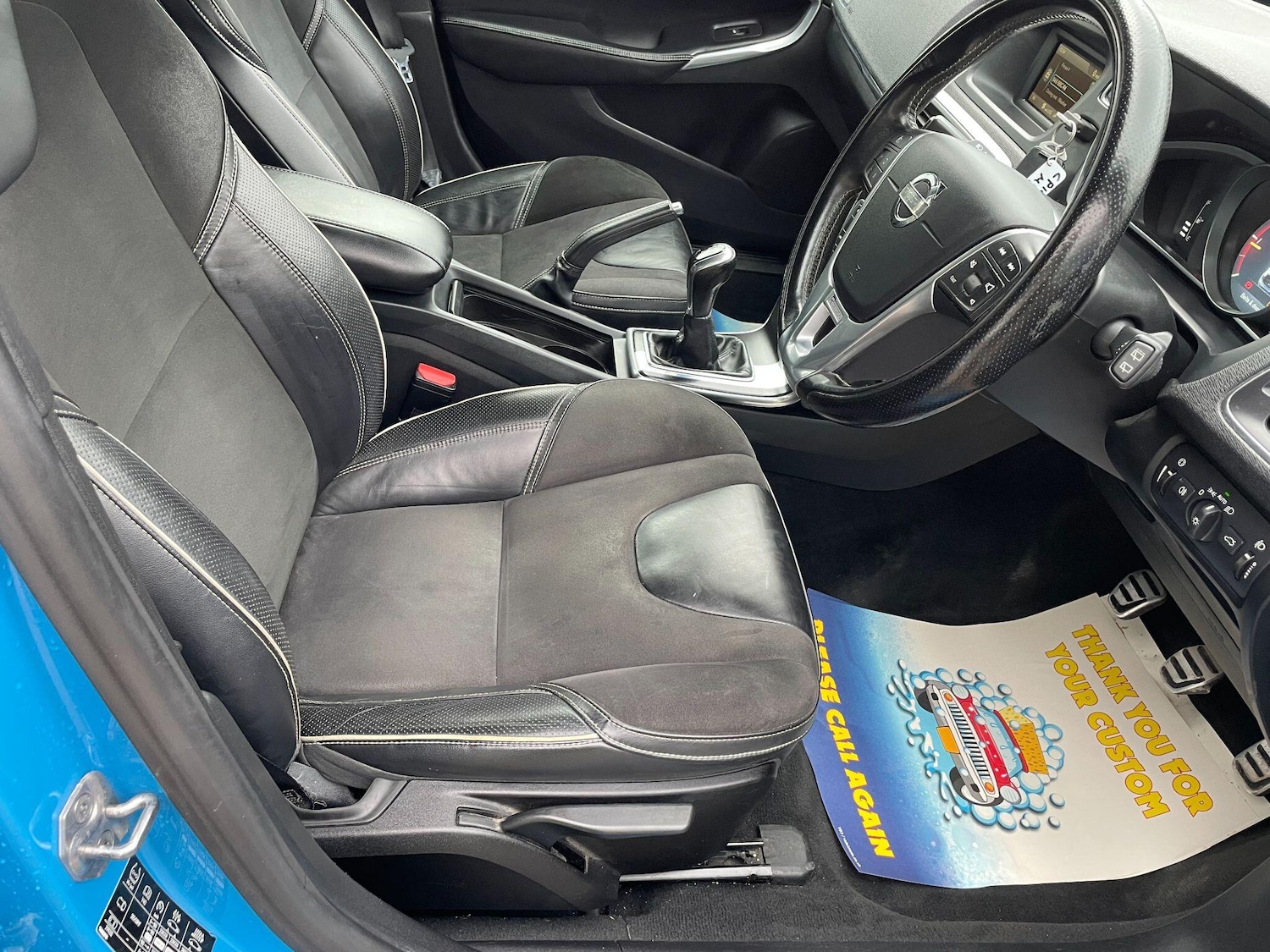 Used Volvo V40 2014 for sale - 77174835: Photo 25