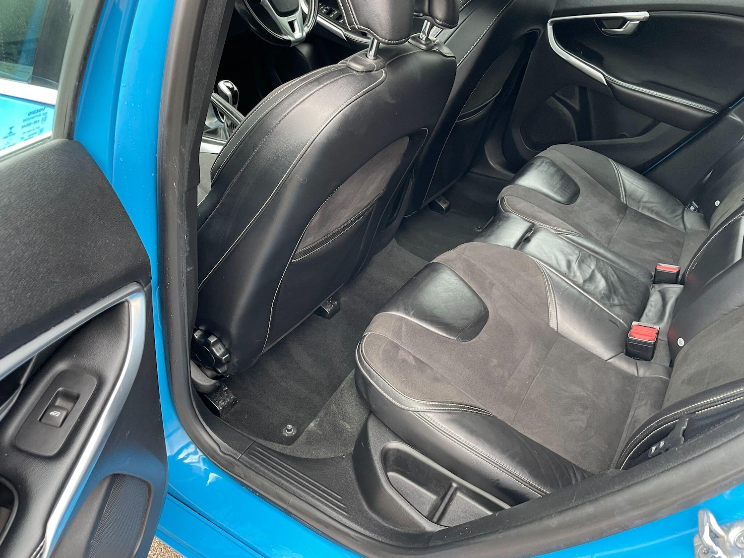 Used Volvo V40 2014 for sale - 77174835: Photo 34