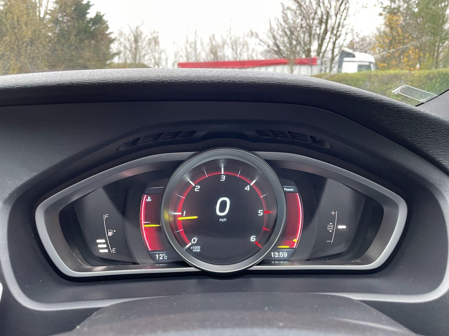 Used Volvo V40 2014 for sale - 77174835: Photo 41