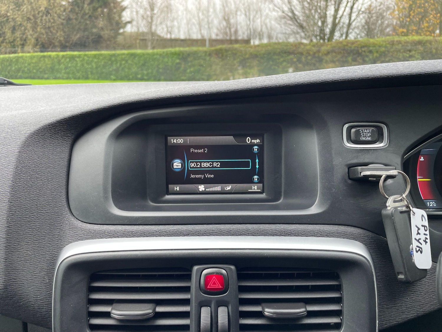 Used Volvo V40 2014 for sale - 77174835: Photo 42