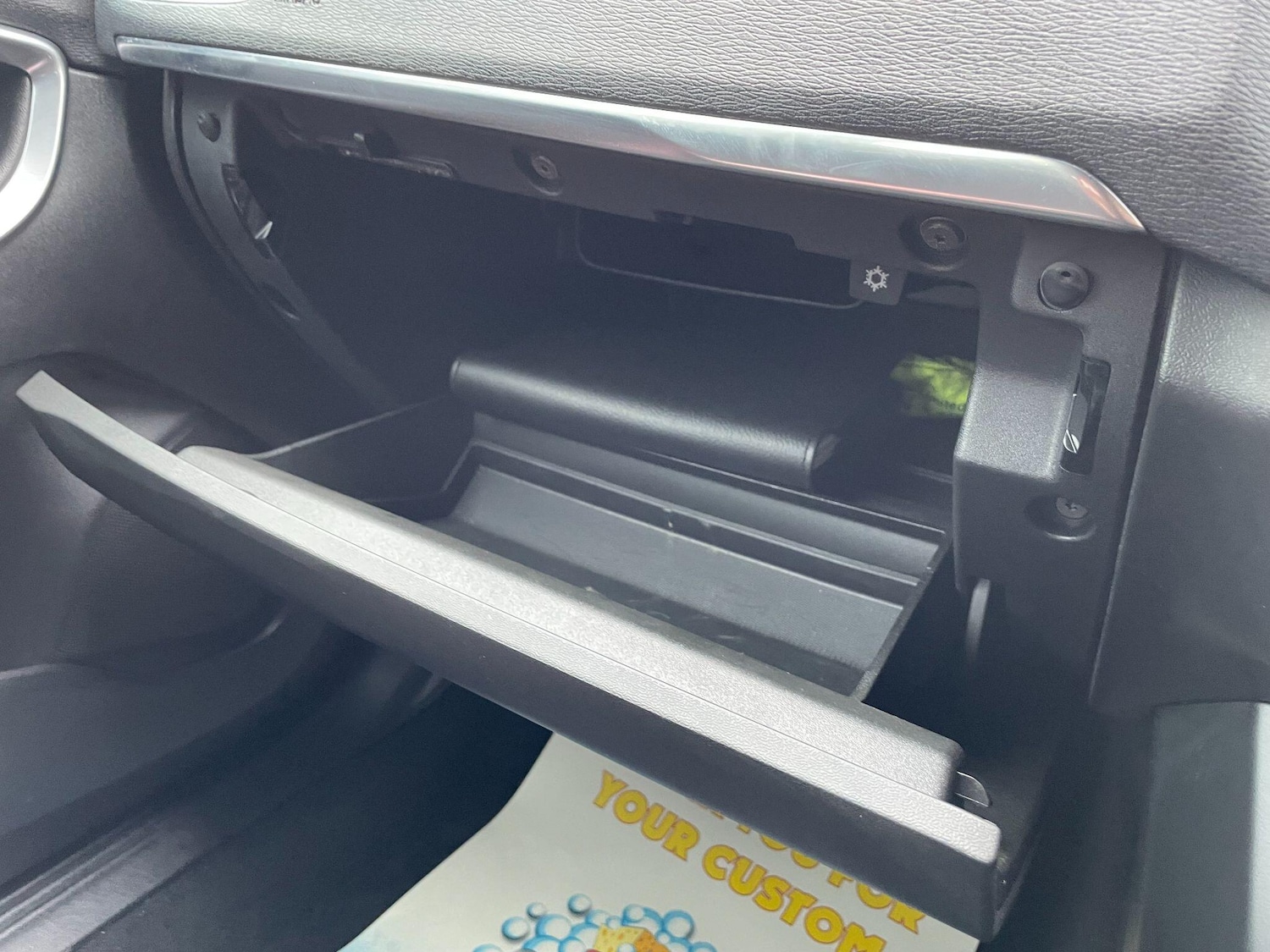 Used Volvo V40 2014 for sale - 77174835: Photo 47