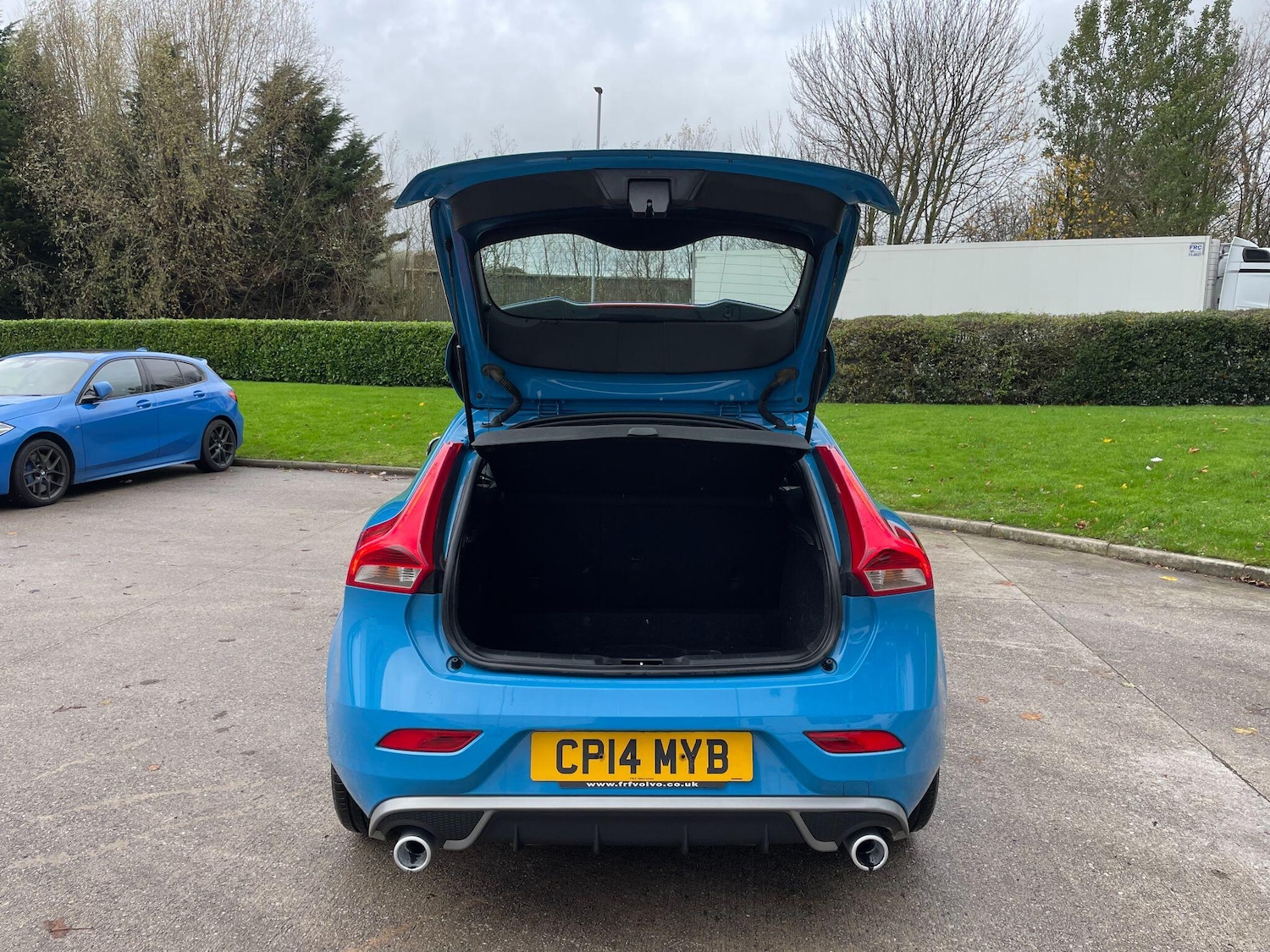 Used Volvo V40 2014 for sale - 77174835: Photo 48