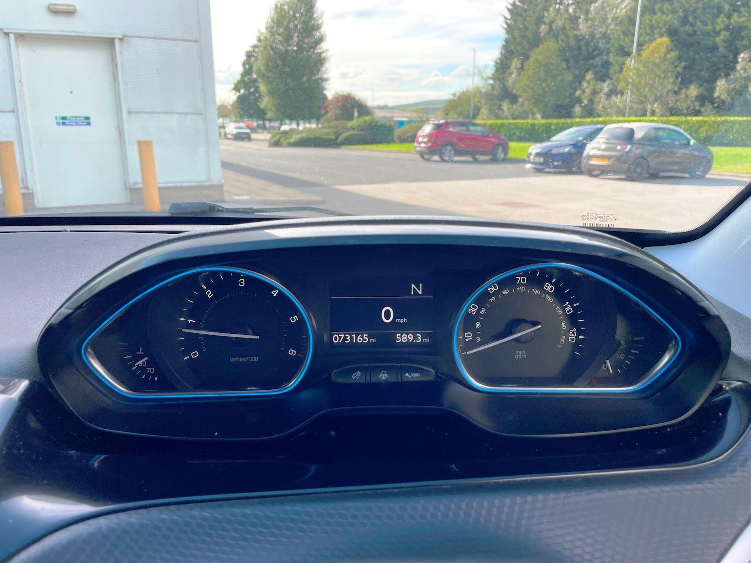 Used Peugeot 2008 2014 for sale - 77314987: Photo 41