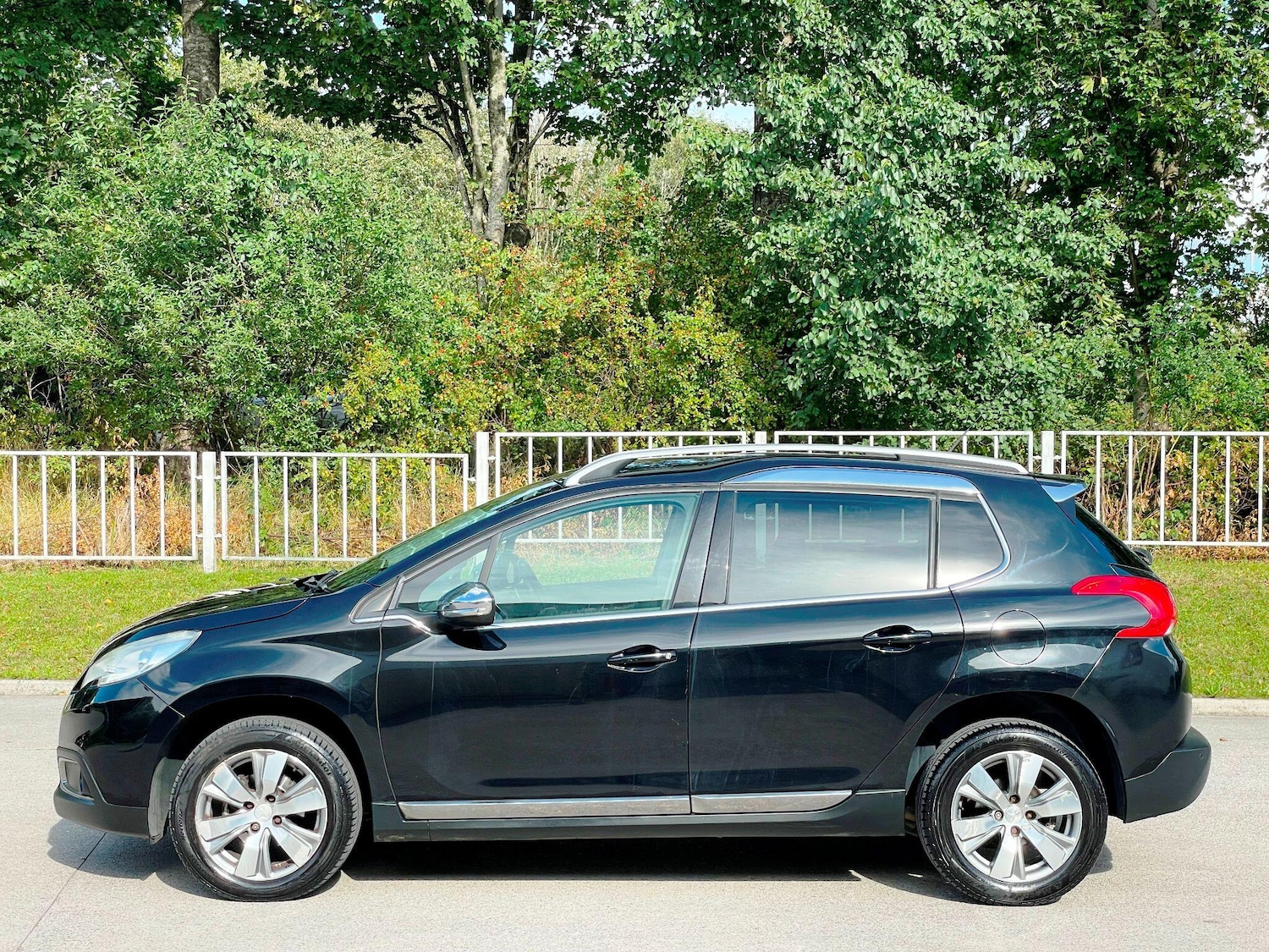 Used Peugeot 2008 2014 for sale - 77314987: Photo 6
