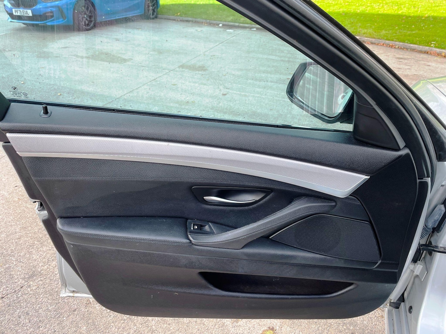 Used BMW 5 Series 2010 for sale - 77174721: Photo 25