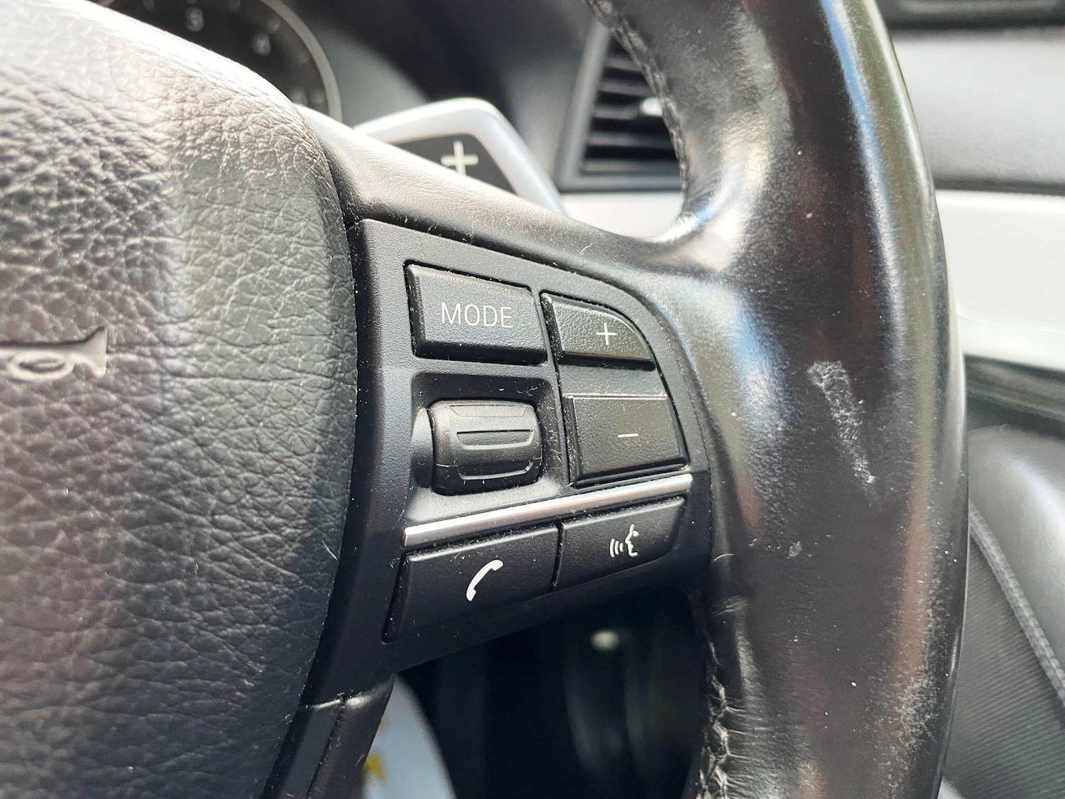 Used BMW 5 Series 2010 for sale - 77174721: Photo 37