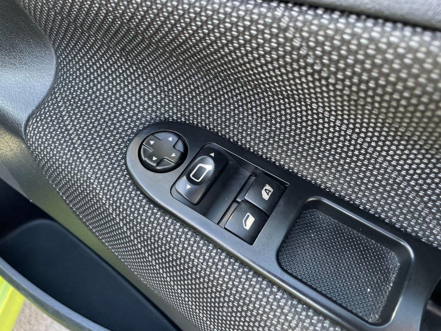 Used Peugeot 207 2006 for sale - 77753238: Photo 20