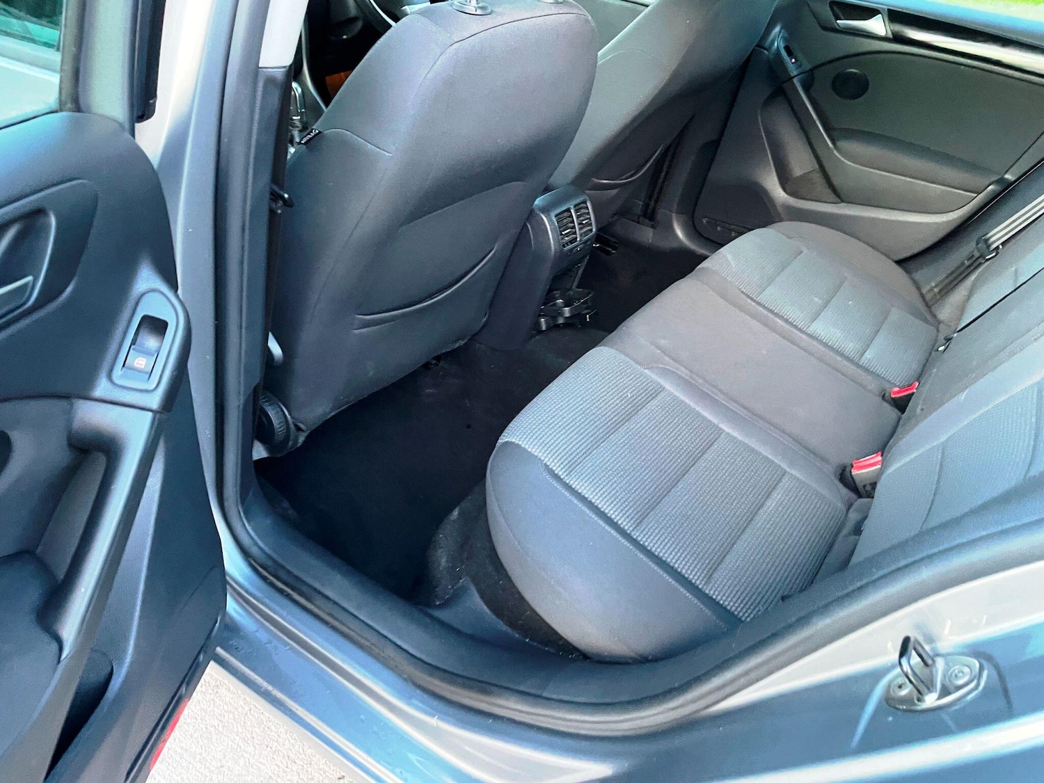 Used Volkswagen Golf 2012 for sale - 77174763: Photo 16