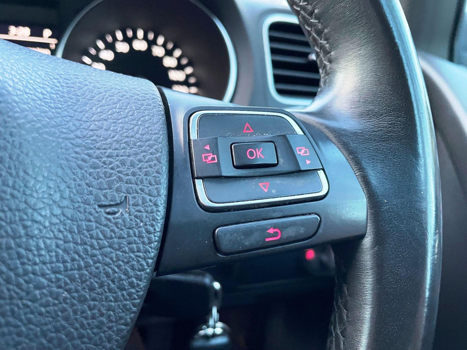 Used Volkswagen Golf 2012 for sale - 77174763: Photo 20