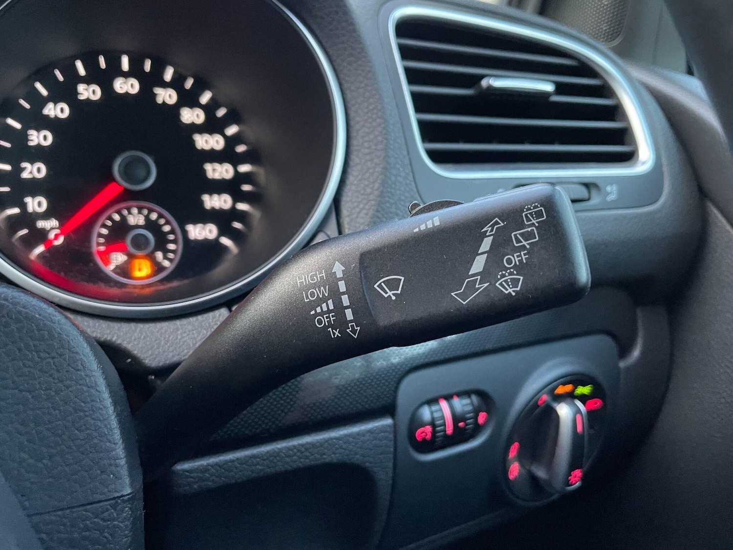 Used Volkswagen Golf 2012 for sale - 77174763: Photo 22