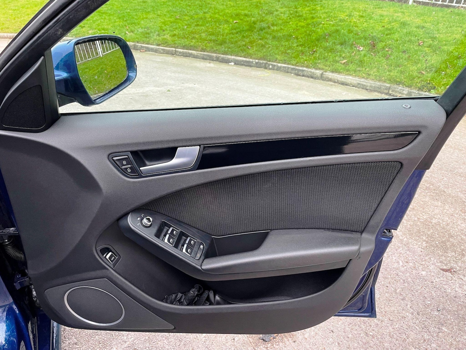 Used Audi A4 2014 for sale - 77400735: Photo 21