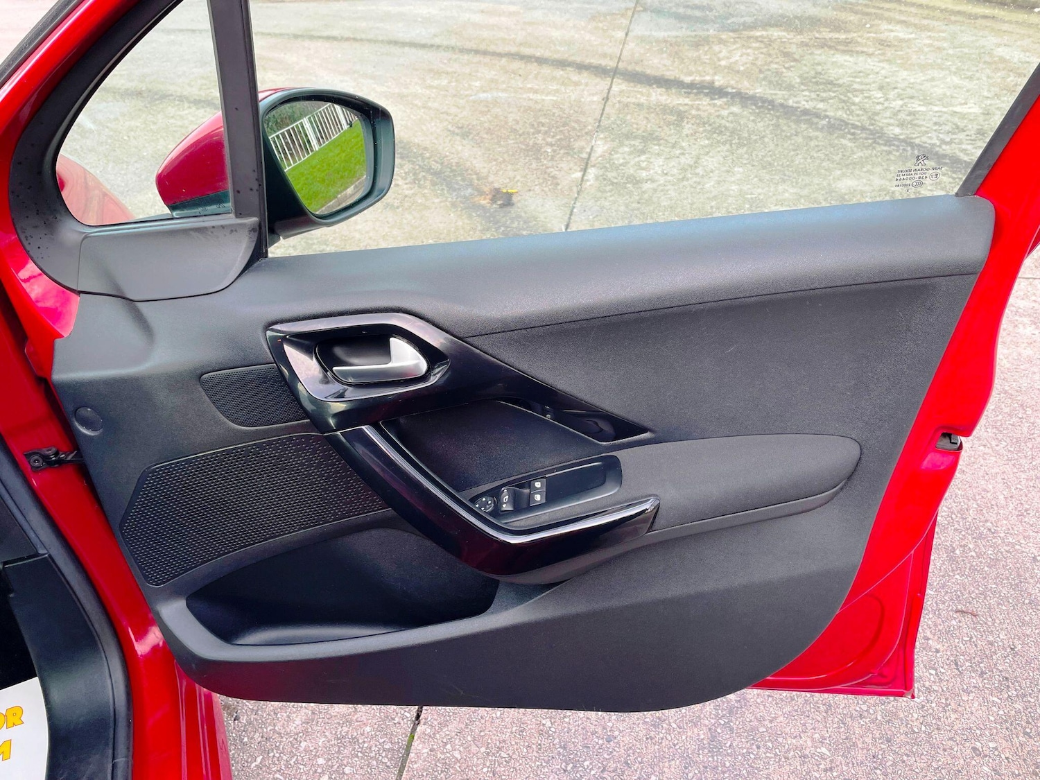 Used Peugeot 208 for sale - 77237588: Photo 21