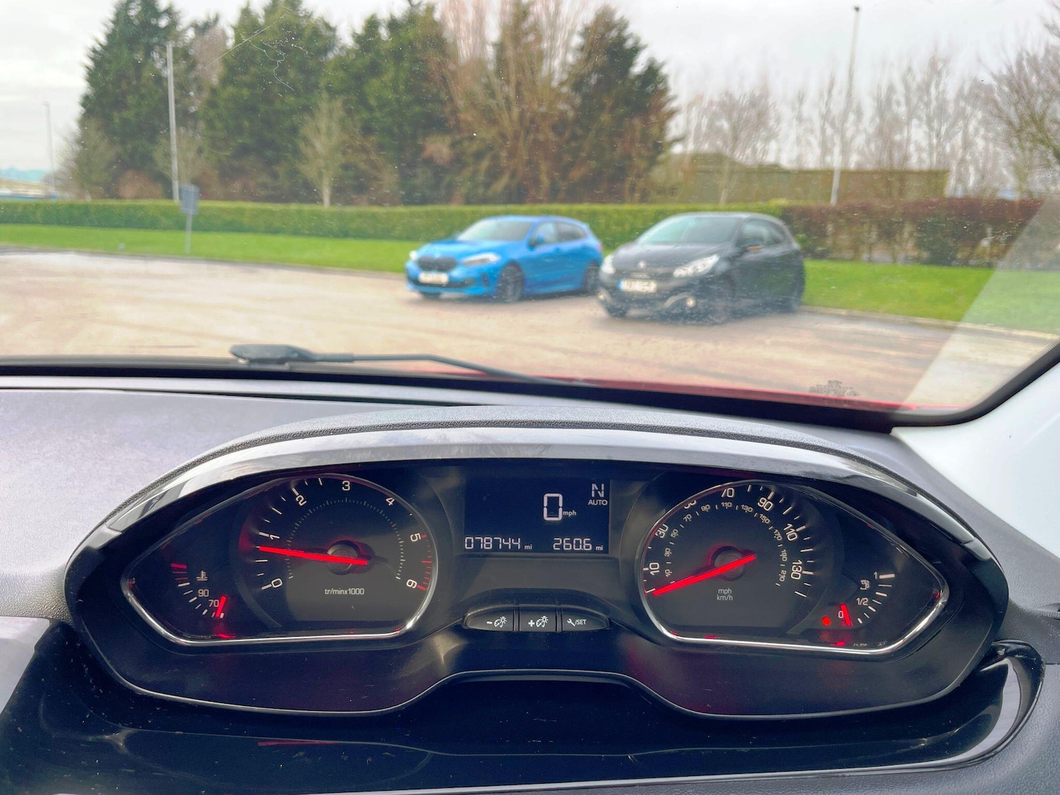 Used Peugeot 208 for sale - 77237588: Photo 44