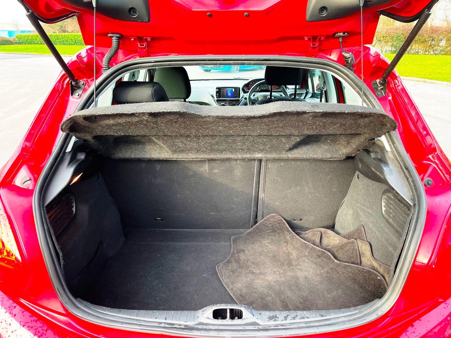 Used Peugeot 208 for sale - 77237588: Photo 48