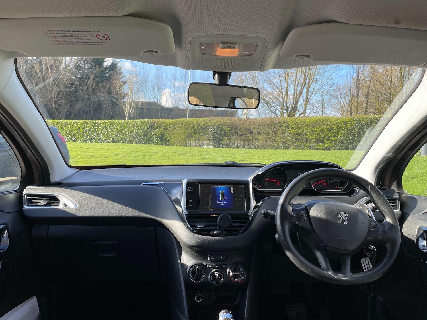 Used Peugeot 208 2013 for sale - 77892583: Photo 11