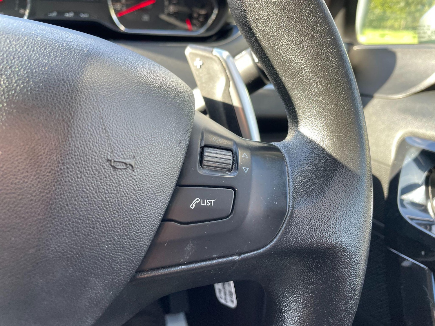 Used Peugeot 208 2013 for sale - 77892583: Photo 20