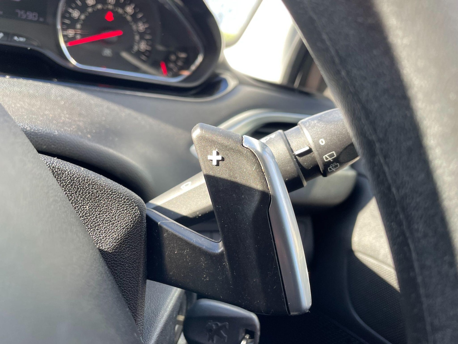 Used Peugeot 208 2013 for sale - 77892583: Photo 46