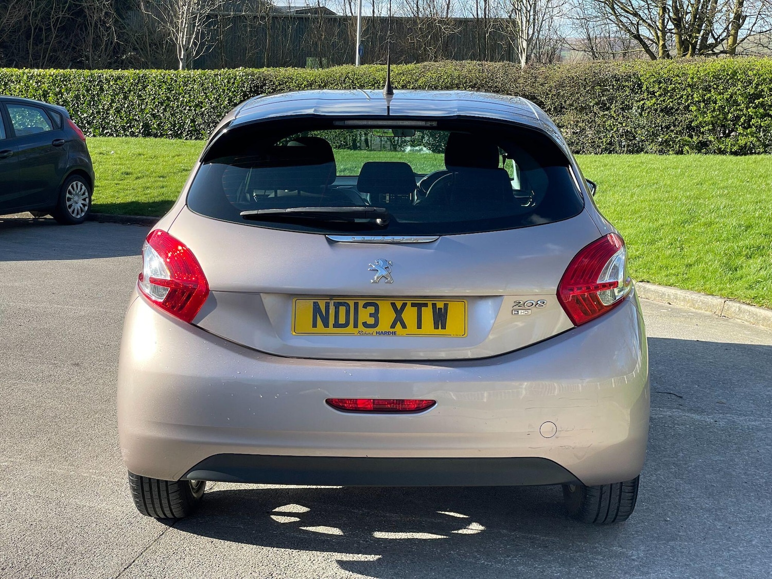 Used Peugeot 208 2013 for sale - 77892583: Photo 6