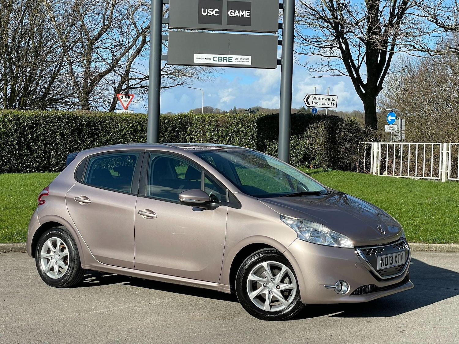 Used Peugeot 208 2013 for sale - 77892583: Photo 9