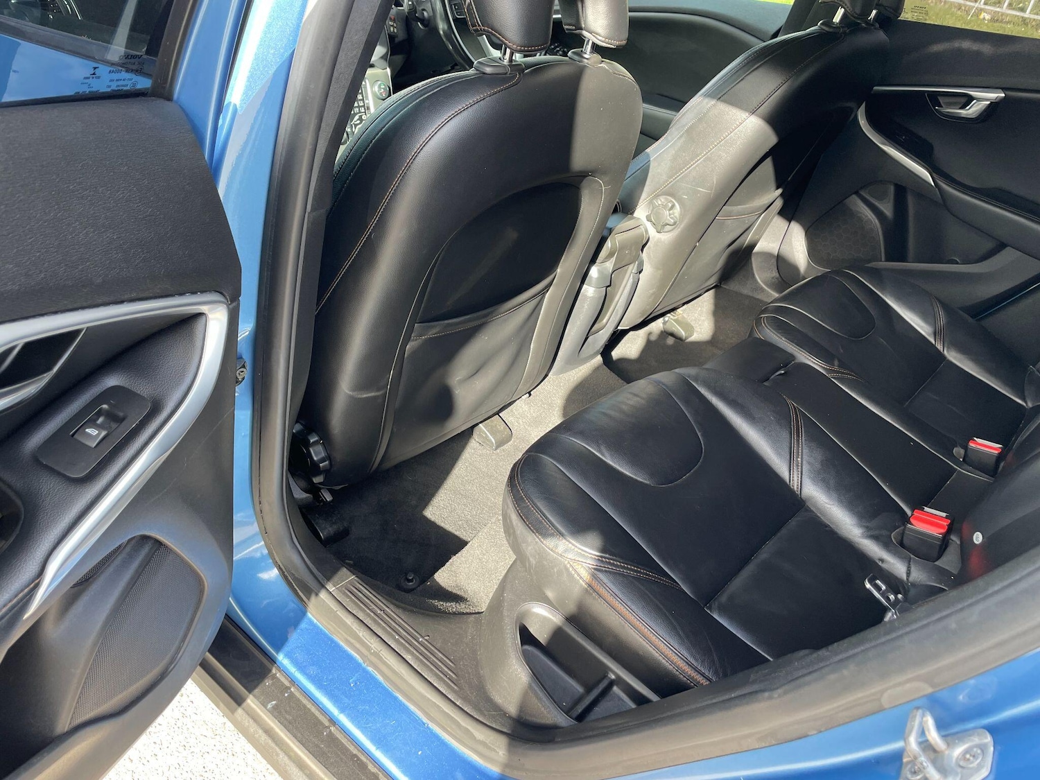 Used Volvo V40 Cross Country for sale - 77852714: Photo 18