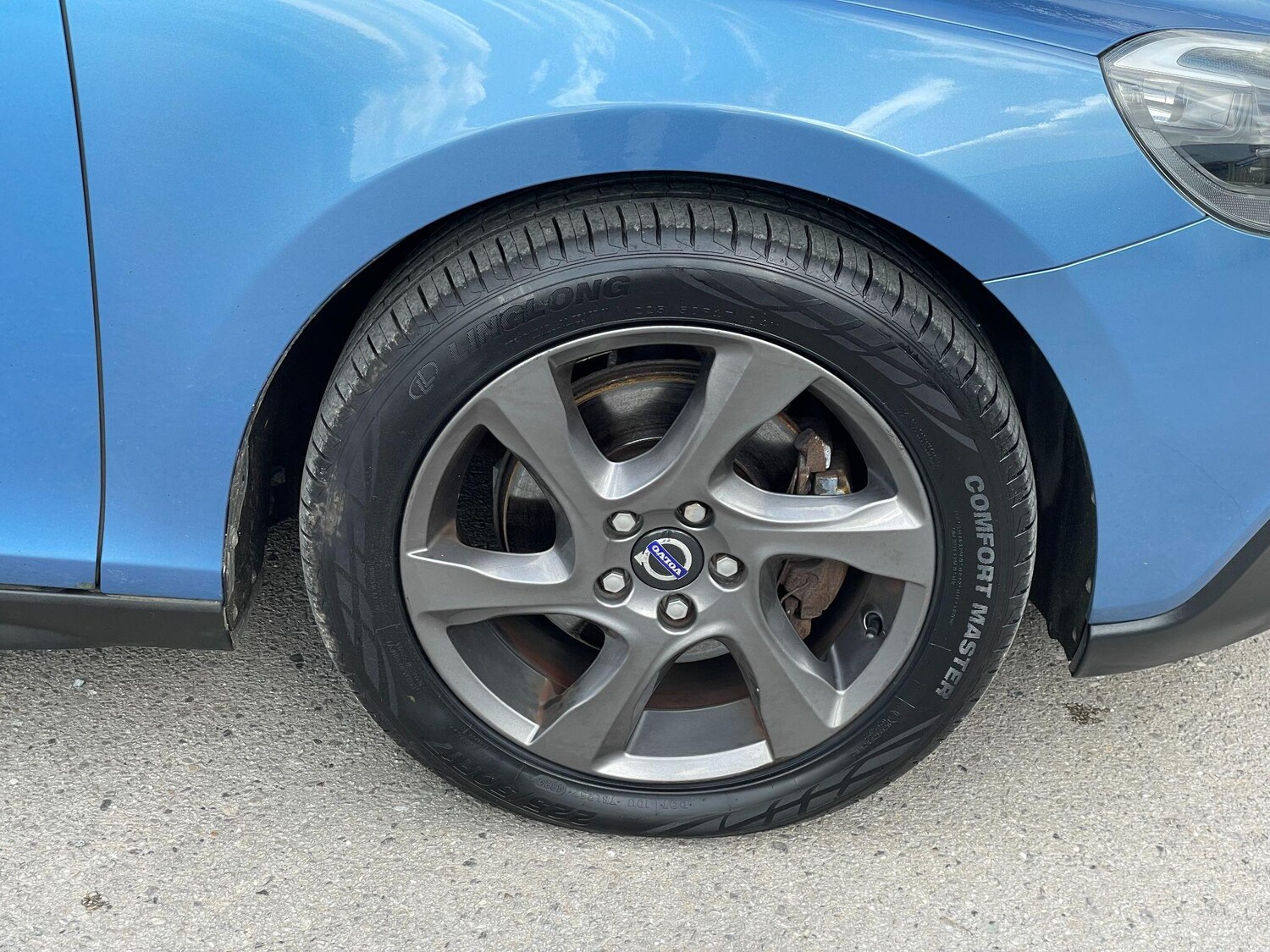 Used Volvo V40 Cross Country for sale - 77852714: Photo 32