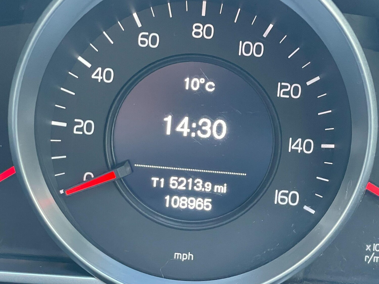 Used Volvo V40 Cross Country for sale - 77852714: Photo 38