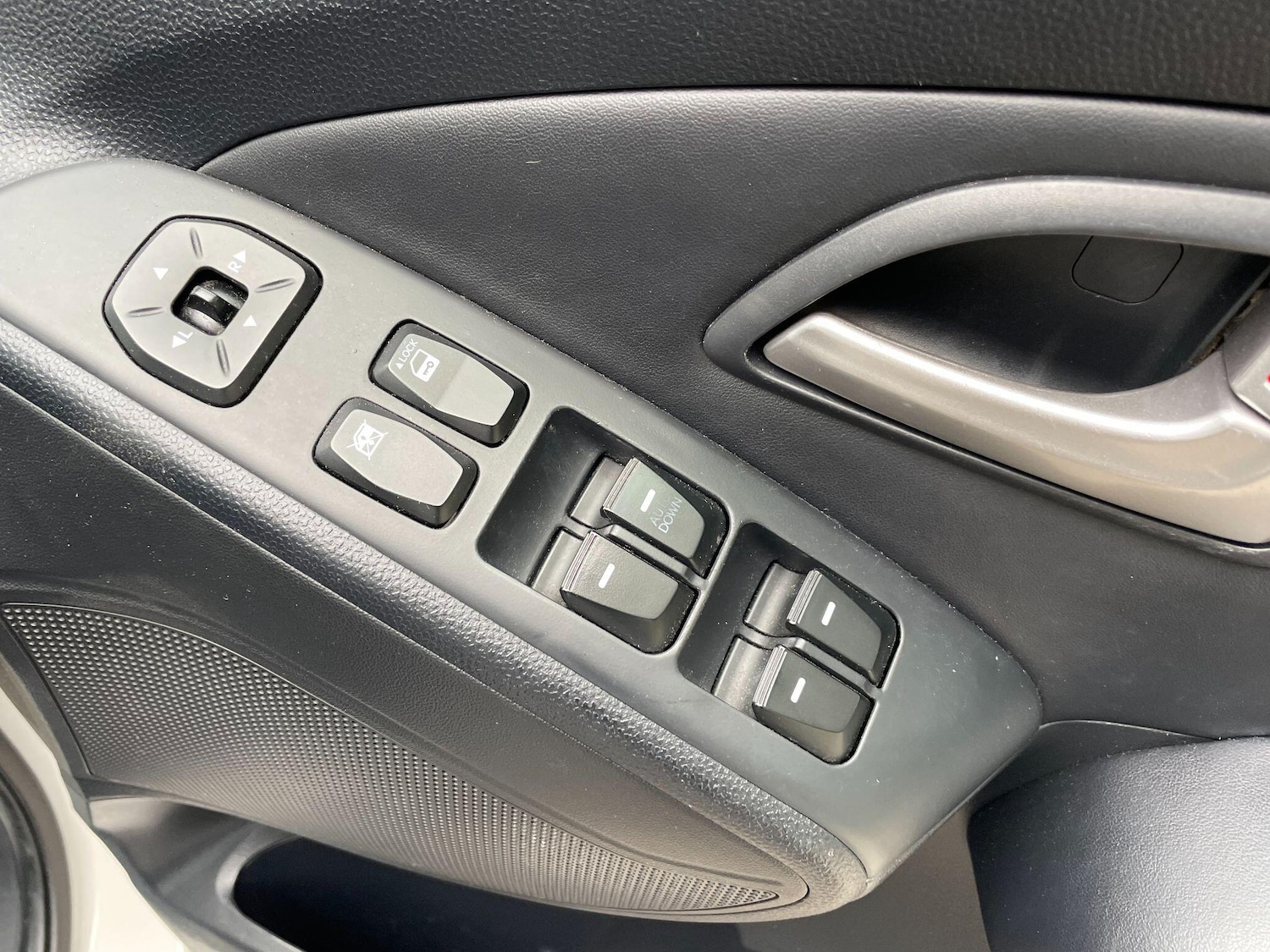 Used Hyundai Ix35 2012 for sale - 77174797: Photo 30