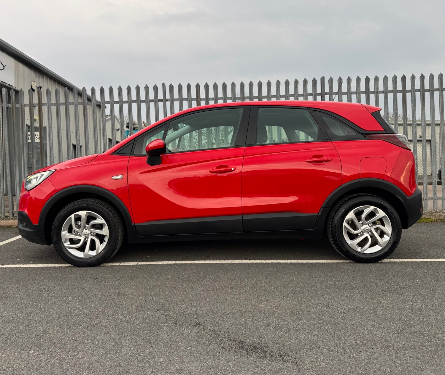 Used Vauxhall Crossland X 2018 for sale - 77766570: Photo 8
