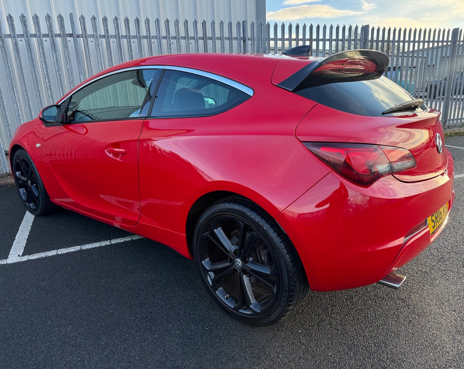 Used Vauxhall Astra GTC 2016 for sale - 77228191: Photo 4