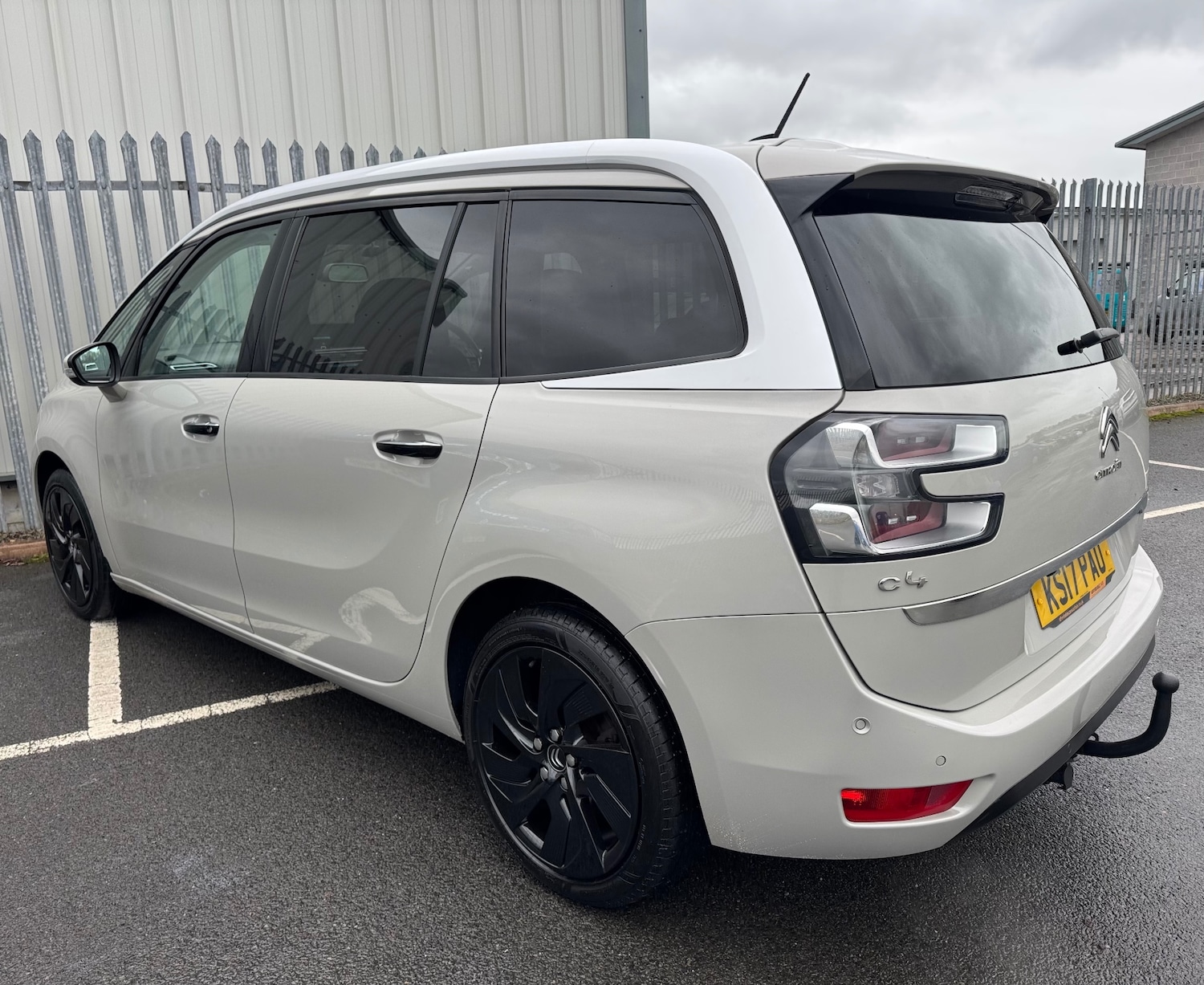 Used Citroen C4 Grand Picasso 2017 for sale - 77340609: Photo 4