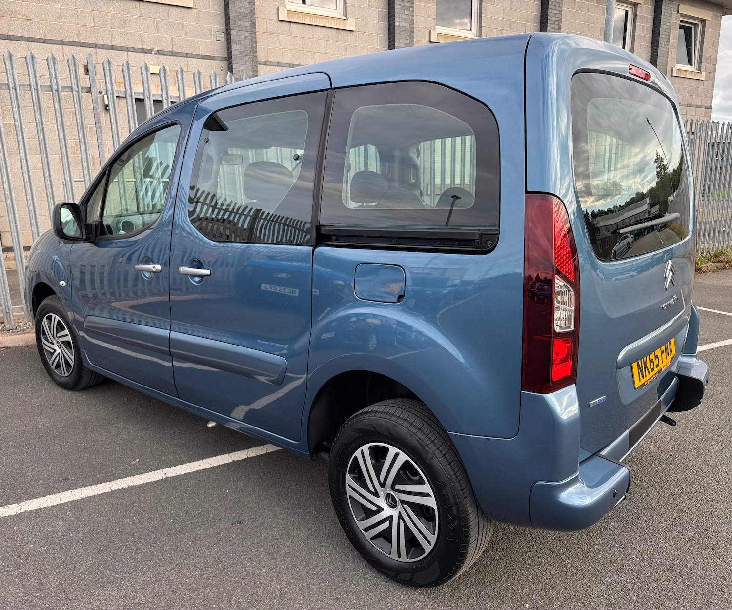 Vehicle 4