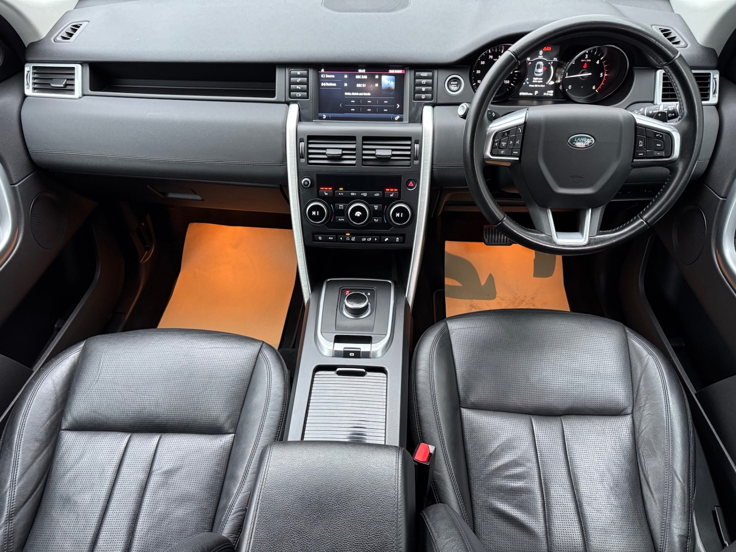 Used Land Rover Discovery Sport 2017 for sale - 76963010: Photo 14