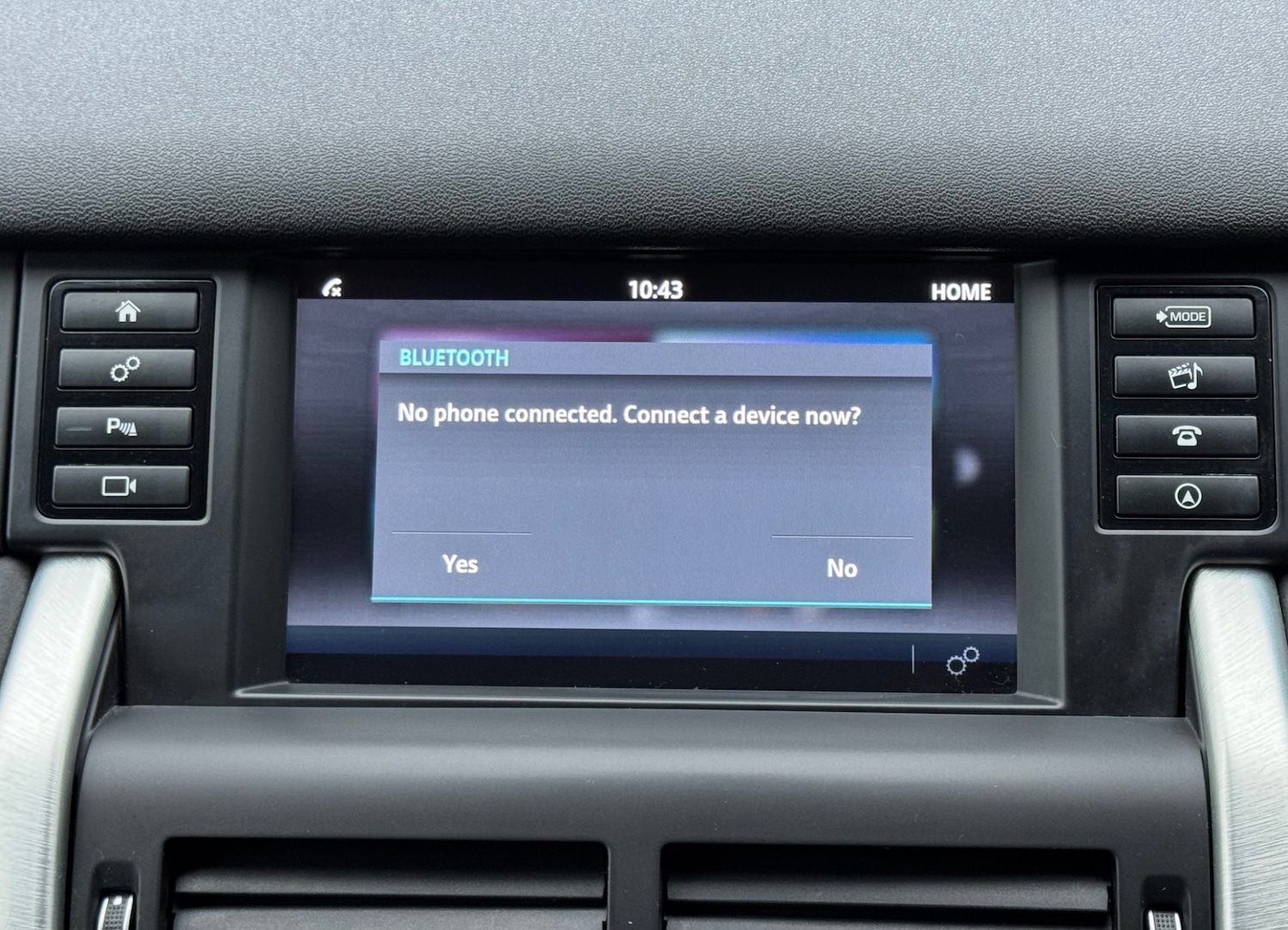 Used Land Rover Discovery Sport 2017 for sale - 76963010: Photo 18