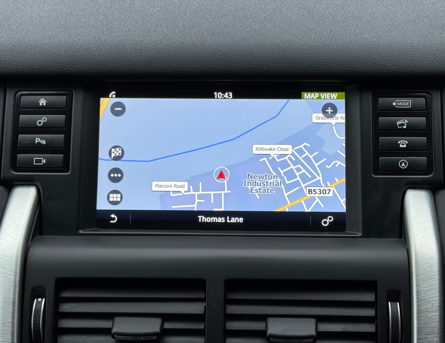 Used Land Rover Discovery Sport 2017 for sale - 76963010: Photo 19