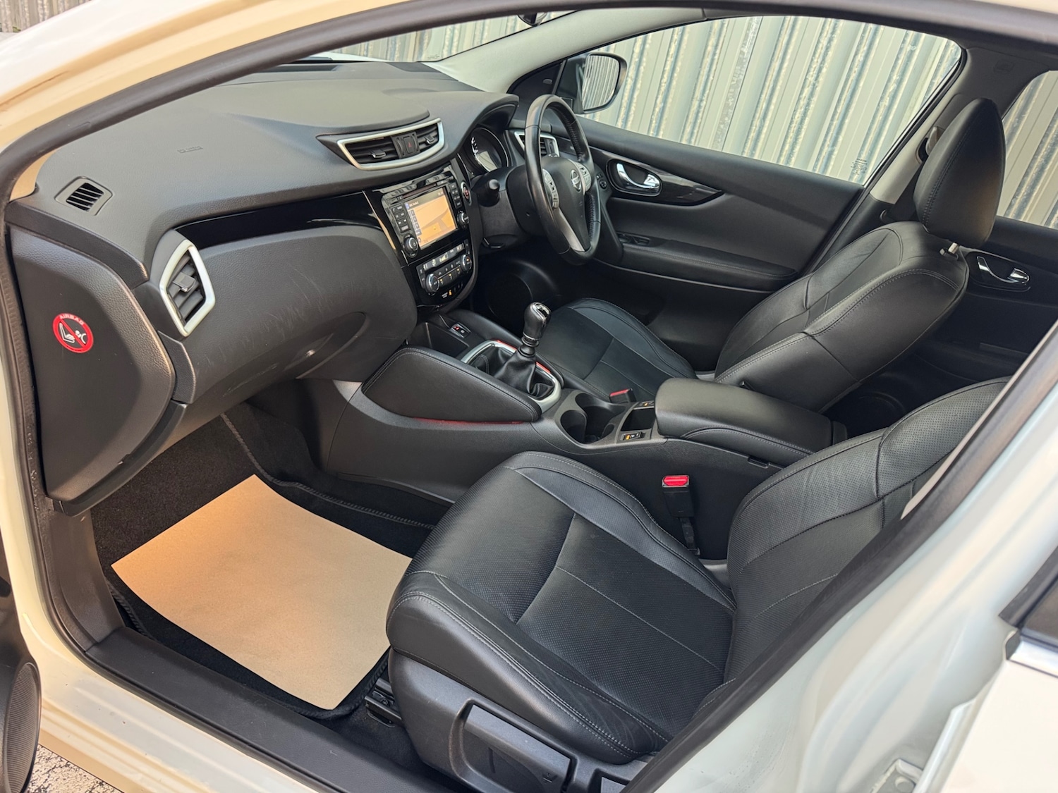 Used Nissan Qashqai 2017 for sale - 77007893: Photo 10