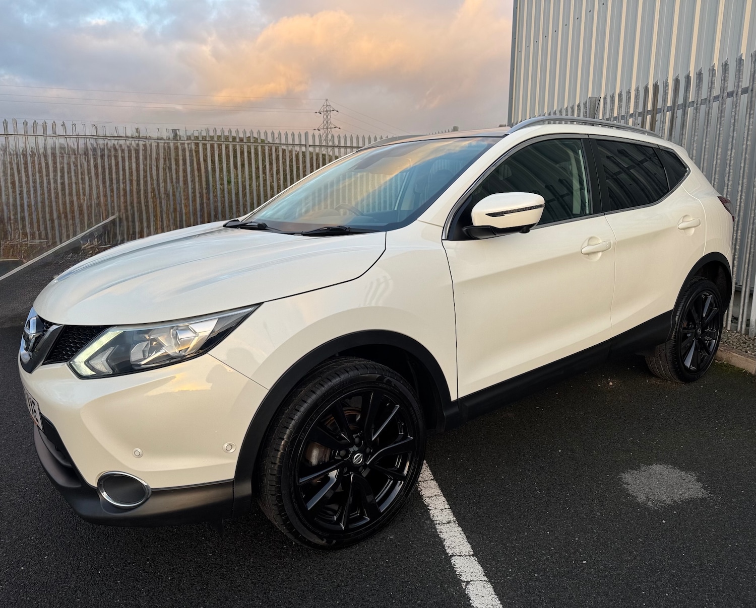 Used Nissan Qashqai 2017 for sale - 77007893: Photo 2