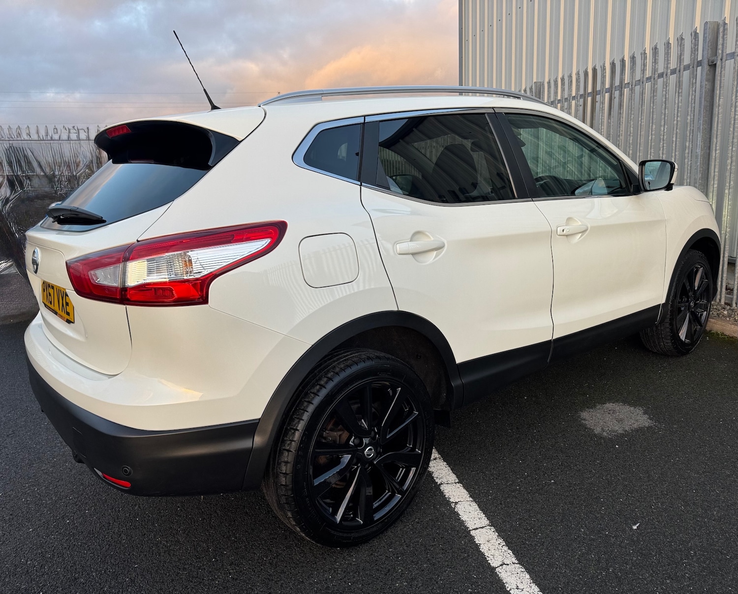 Used Nissan Qashqai 2017 for sale - 77007893: Photo 5