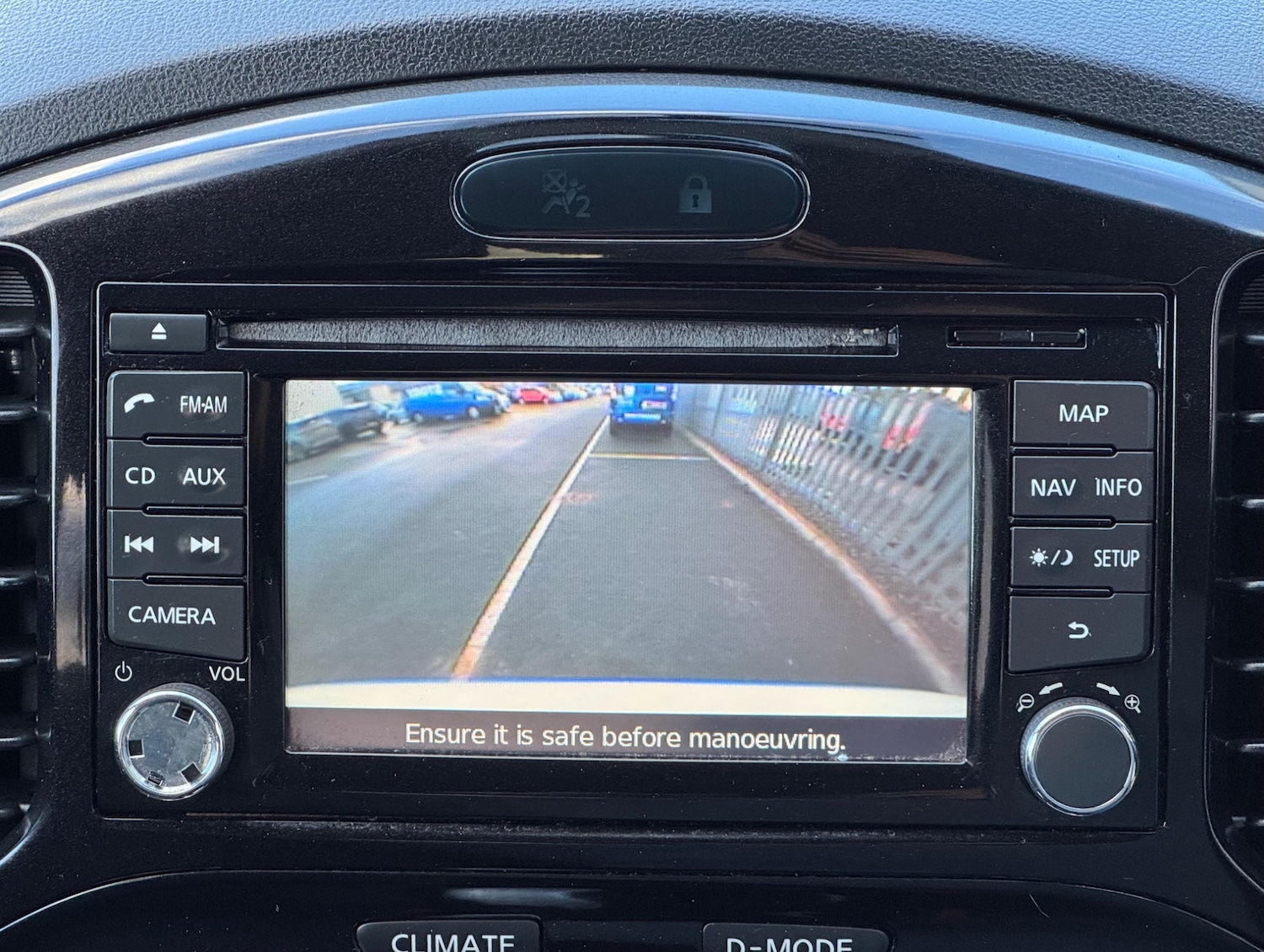 Used Nissan Juke 2013 for sale - 76407648: Photo 17