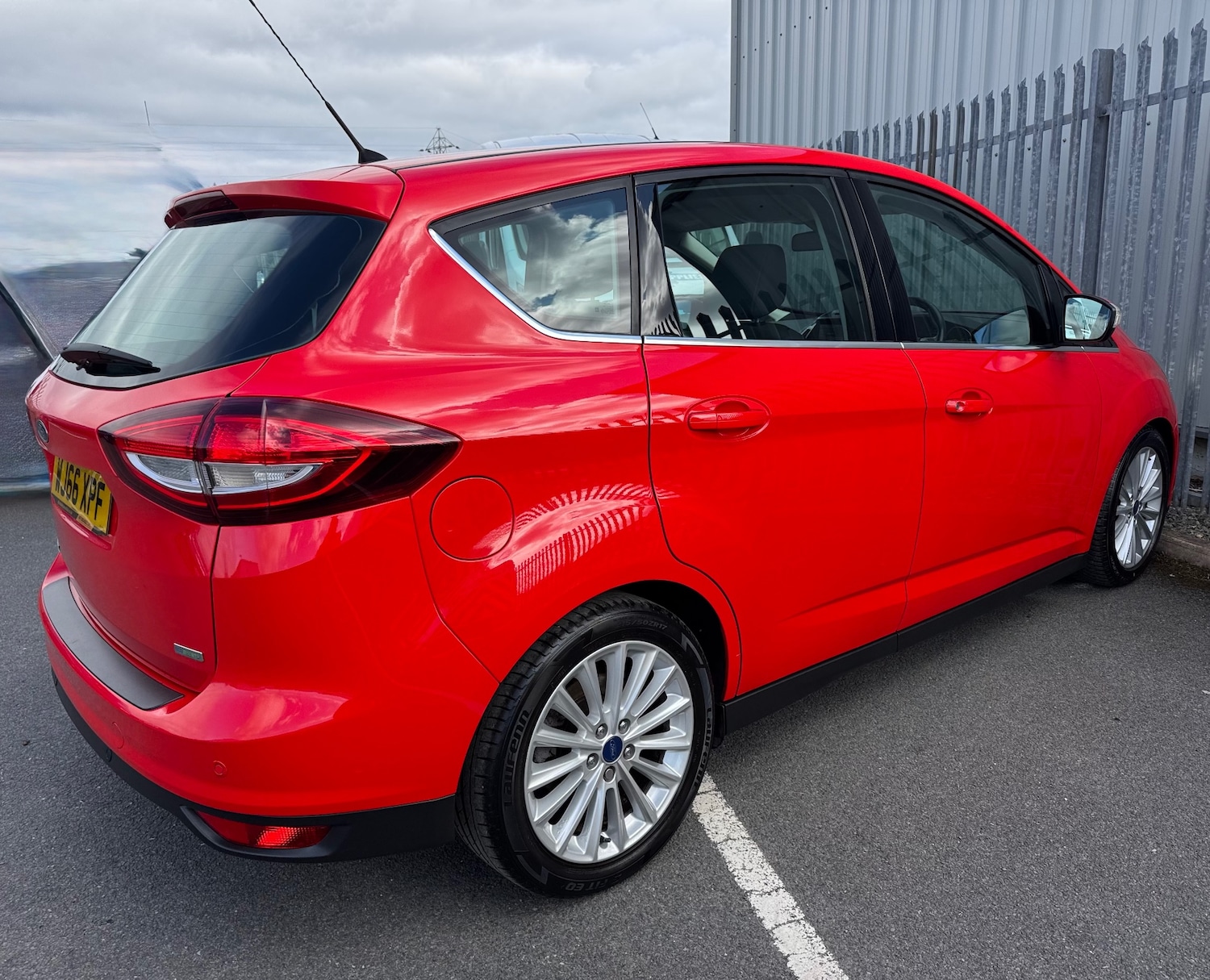 Used Ford C-Max 2016 for sale - 78083736: Photo 5