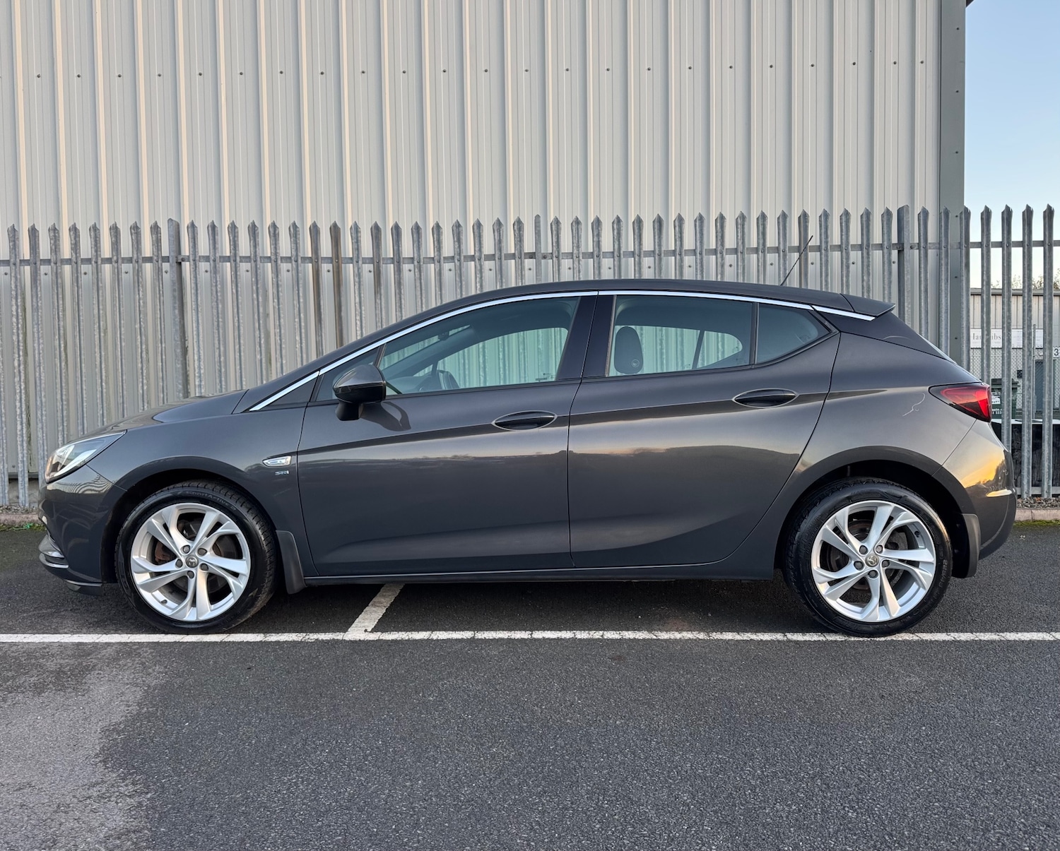 Used Vauxhall Astra 2016 for sale - 76699127: Photo 8