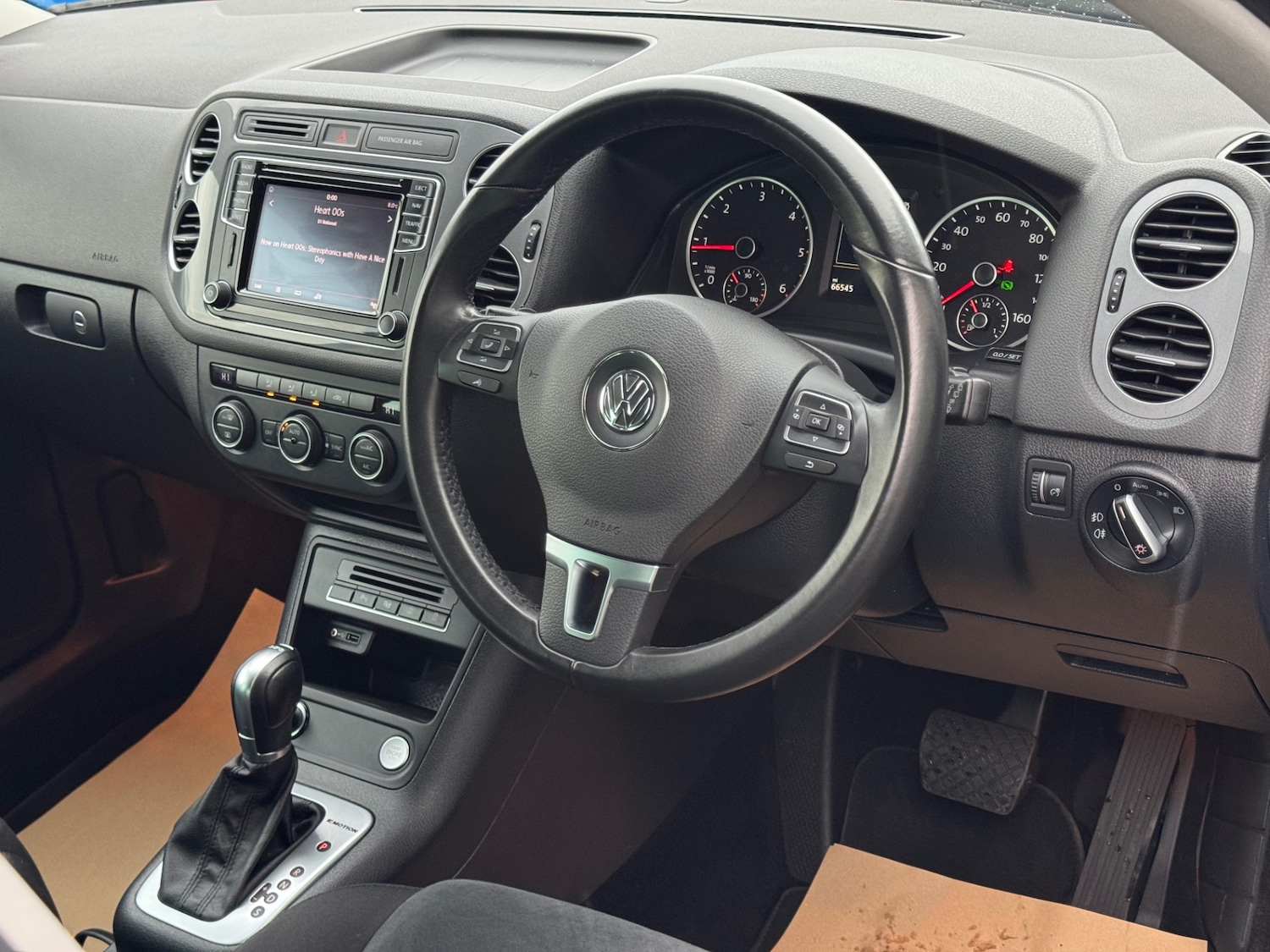 Used Volkswagen Tiguan 2016 for sale - 76799001: Photo 14